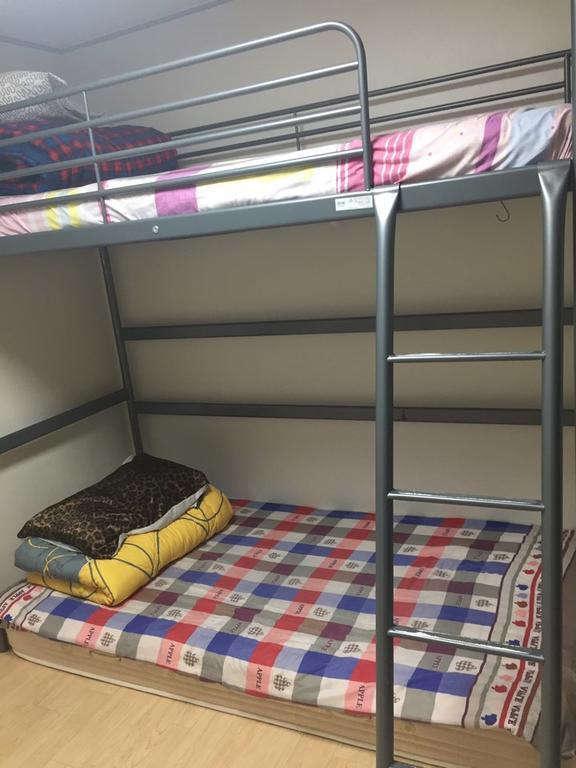 Hongdae Housetay Guesthouse 2Nd Branch โซล ภายนอก รูปภาพ